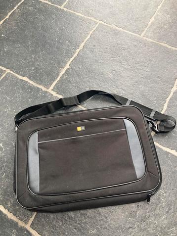 Case Logic laptop tas beschikbaar voor biedingen