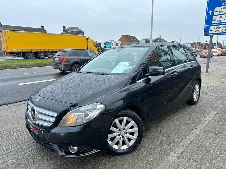 Mercedes B180d 2013 241000km Euro5 Navi Leder Pdc, Auto's, Mercedes-Benz, Bedrijf, Te koop, B-Klasse, ABS, Airbags, Airconditioning