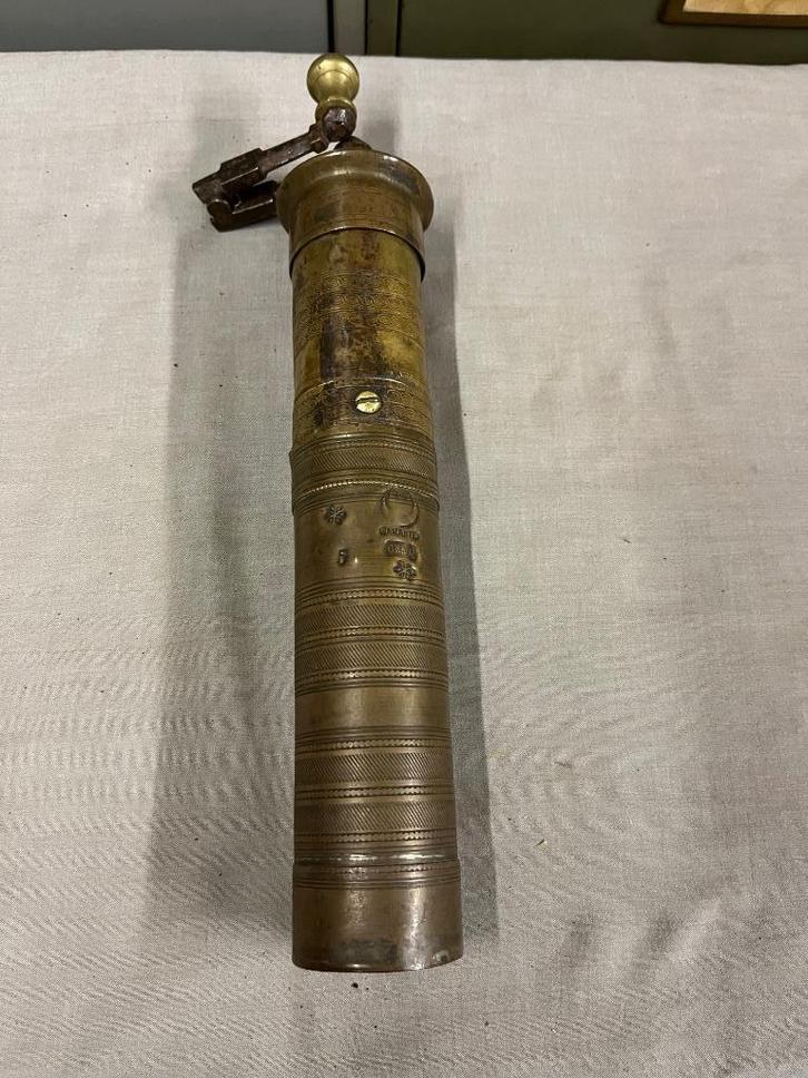 Antieke Turkse koperen  koffiemolen bonenmaler, Antiek en Kunst, Antiek | Brons en Koper, Koper, Ophalen of Verzenden