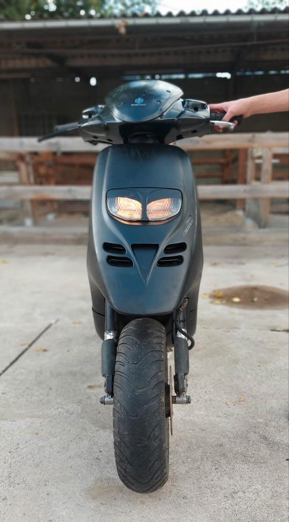 Scootermonteur gezocht?, Fietsen en Brommers, Scooters | Piaggio, Zo goed als nieuw, Ophalen