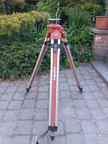 Trépied Hilti PA910 beschikbaar voor biedingen