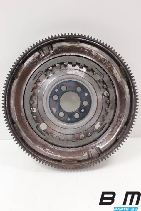 Vliegwiel VW Touran 03C105266G, Auto-onderdelen, Remmen en Aandrijving, Gebruikt