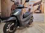 SYM HD300, 12 à 35 kW, Sym, Scooter, 2 cylindres