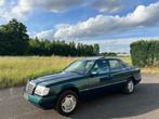Mercedes E250 5 cilinder multi 04-1995 oldtimer OM605, Auto's, Mercedes-Benz, 2500 cc, 4 deurs, 113 kW, Elektrische ramen