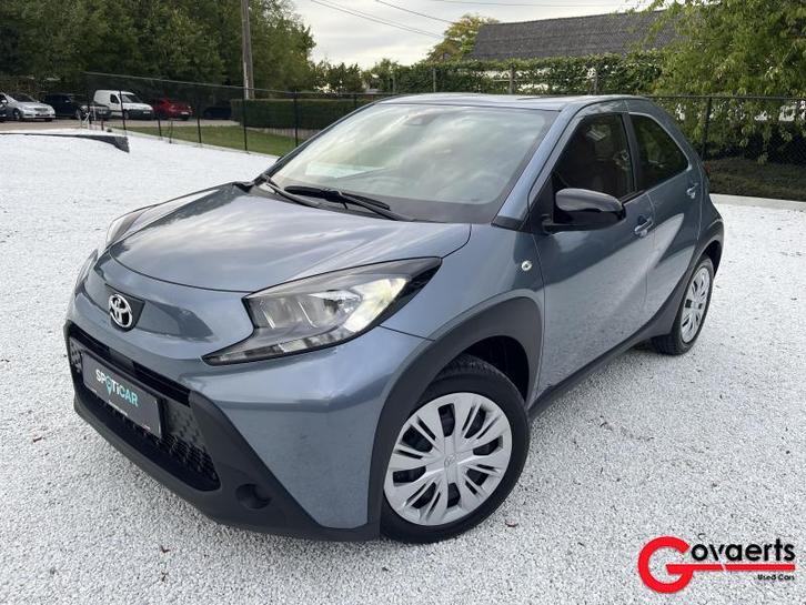 Toyota Aygo X play+cam+apple carplay&android, Auto's, Toyota, Aygo, Airbags, Airconditioning, Bluetooth, Boordcomputer, Centrale vergrendeling