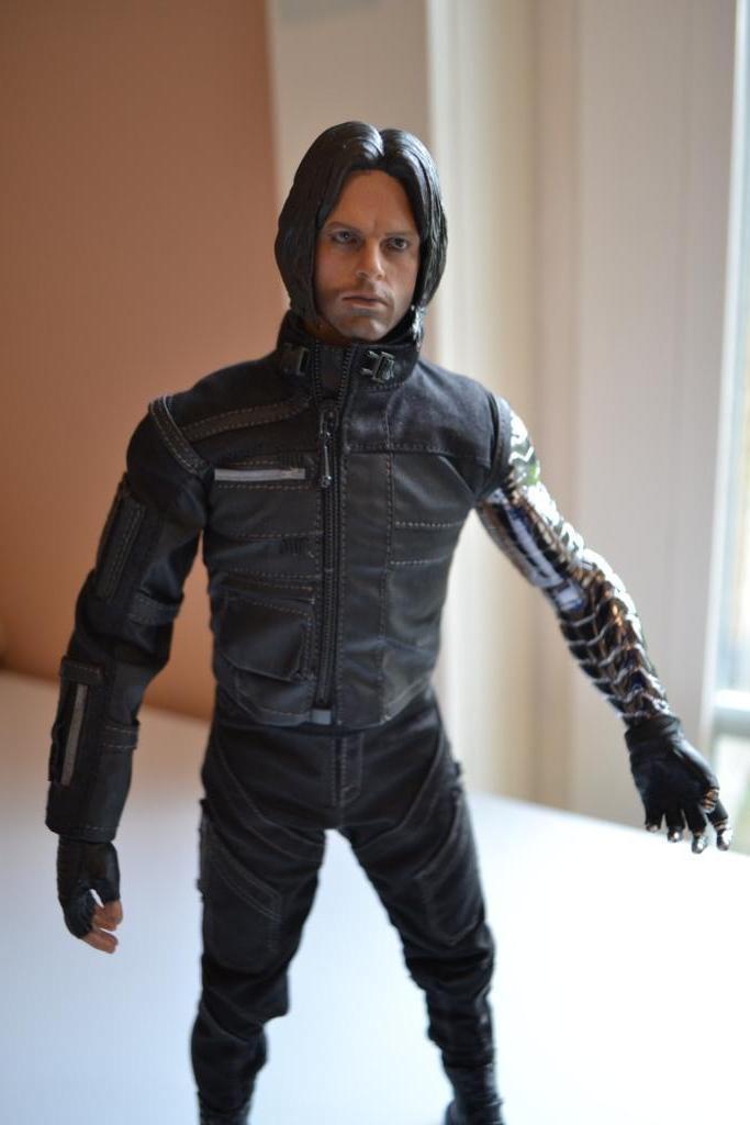 Winter soldier - bucky barnes, Verzamelen, Film en Tv, Zo goed als nieuw, Film, Beeldje, Replica of Model, Ophalen of Verzenden