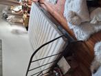 Bed: boxspring + frame + 3 hoeslakens, Huis en Inrichting, Ophalen, Gebruikt