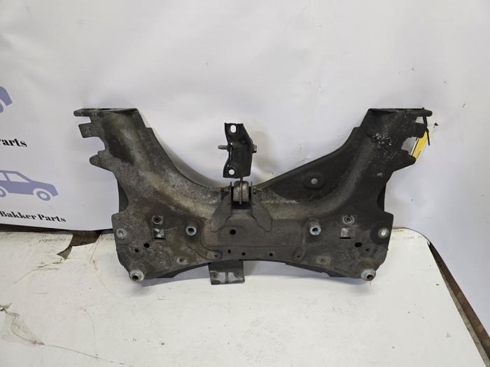 Subframe van een Renault Captur, Auto-onderdelen, Ophanging en Onderstel, Renault, Gebruikt, 3 maanden garantie