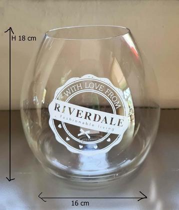 glazen vaas Riverdale hoogte 18 cm - bolvorm -perfecte staat beschikbaar voor biedingen