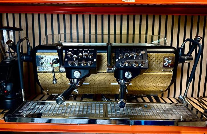 Astoria Storm Profilo Limited Edition – Showroommodel, Electroménager, Cafetières, Comme neuf, Café en grains, Machine à espresso