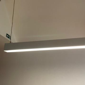 kantoorverlichting beschikbaar voor biedingen