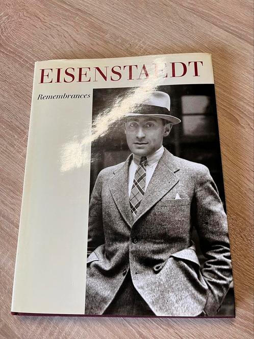 Livre Souvenirs d'Eisenstaedt, Livres, Art & Culture | Photographie & Design, Comme neuf, Photographes, Enlèvement ou Envoi