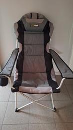 Plooistoel met hoge rugleuning, Ophalen