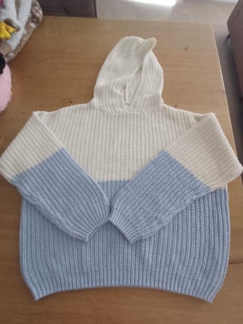 C&A - Mooie gebreide trui met kap (mt 146-152), Kinderen en Baby's, Kinderkleding | Maat 146, Zo goed als nieuw, Jongen of Meisje