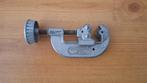 Coupe-tube / coupe-tuyau + pince à plier en cadeau., Ophalen, Gebruikt