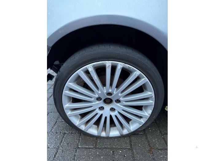Velgen set + banden van een Volkswagen Golf, Auto-onderdelen, Banden en Velgen, Personenwagen, Gebruikt, 3 maanden garantie, Ophalen of Verzenden