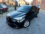 Toyota C-HR Hybrid | Camera | Adaptive Cruise! | Lane Assist, Auto's, Toyota, Stof, 4 cilinders, Zwart, 5 zetels