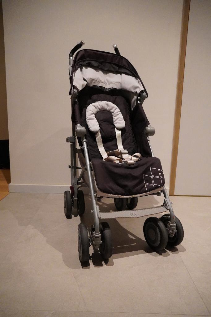 Buggy Maclaren Techno XT, Enfants & Bébés, Buggys, Utilisé, Maclaren, Protection de pluie, Dossier réglable, Ombrelle, Enlèvement