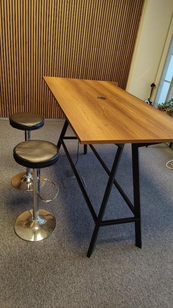 Standing desk in hout en metaal 1m80 op 90cm