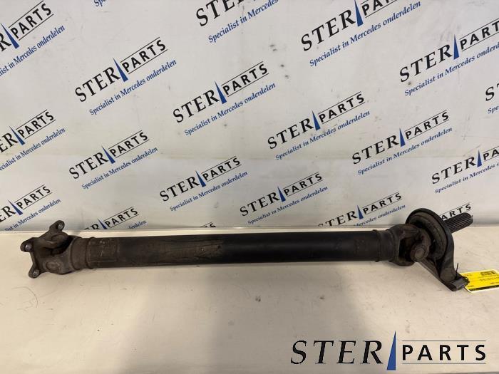 Tussenas van een Mercedes Vito, Auto-onderdelen, Remmen en Aandrijving, Mercedes-Benz, Gebruikt, 3 maanden garantie, Ophalen of Verzenden