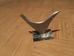 Kunstwerk abstracte vogel, Ophalen
