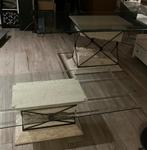 Eettafel + salontafels + zuil.  Steen met glazen blad, Huis en Inrichting, Tafels | Eettafels, Ophalen of Verzenden, Zo goed als nieuw