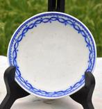 soucoupe faience tournai guirlande entrelacée, Enlèvement ou Envoi