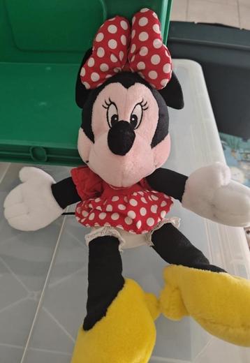 Meerdere kinder knuffels beschikbaar voor biedingen