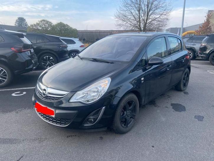 Opel Corsa D 1.2 benzine met airco Bluetooth cruise control, Auto's, Opel, Particulier, Corsa, ABS, Airbags, Airconditioning, Bluetooth