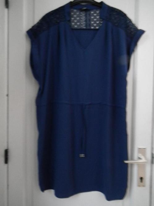 Petite robe bleu pour femme. Taille 46 (Tex), Vêtements | Femmes, Robes, Comme neuf, Taille 46/48 (XL) ou plus grande, Bleu, Longueur genou