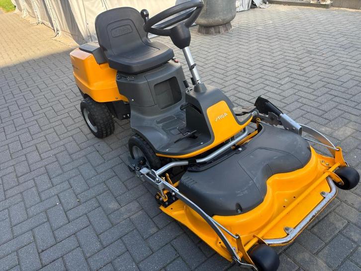 Stiga Park Frontmaaier, Tuin en Terras, Zitmaaiers, Gebruikt, Minder dan 90 cm, Elektrische starter, Mulchfunctie, Ophalen