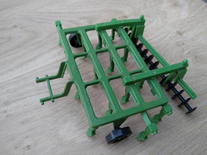 Siku cultivator / Breker, Hobby & Loisirs créatifs, Voitures miniatures | 1:32, Comme neuf, Tracteur et Agriculture, SIKU, Enlèvement ou Envoi