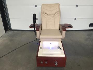 (152) Recent toestel voor voetmassage beschikbaar voor biedingen