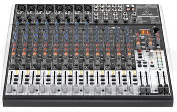 Mixer Behringer x2222usb  beschikbaar voor biedingen