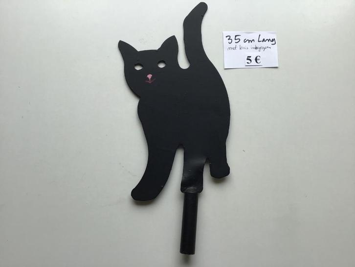ijzeren kat van 35 cm lang, Tuin en Terras, Tuinbeelden, Zo goed als nieuw, Ophalen of Verzenden