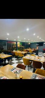 Tables et chaises Horeca à vendre — Très bon état, Enlèvement, Mobilier