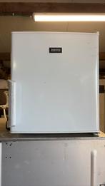 Tafel vriezer, Elektronische apparatuur, Vriezers en Diepvrieskisten, Ophalen, Gebruikt, Vrijstaand, Vrieskast