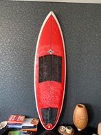 5.11 custom round tail twin fin, Watersport en Boten, Ophalen