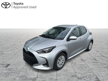 Toyota Yaris Dynamic + Navi  beschikbaar voor biedingen
