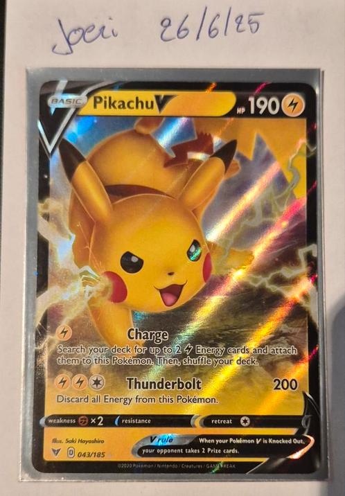 Pikachu v #43 - vivid voltage, Hobby en Vrije tijd, Verzamelkaartspellen | Pokémon, Nieuw, Losse kaart, Foil, Ophalen of Verzenden