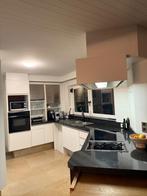 Cuisine unique à vendre, Maison & Meubles, Sans poignée, Granit ou Pierre, Enlèvement, Utilisé