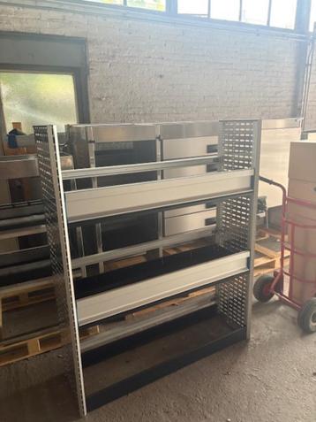 NIEUW SORTIMO (2452) L125 B38 H152 €799 beschikbaar voor biedingen