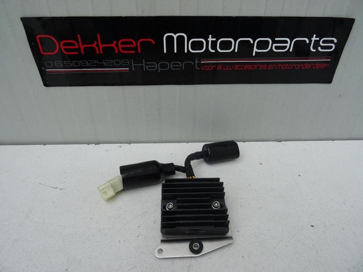 Spanningsregelaar Regulator Honda CBR1000RR Fireblade 2004, Motoren, Onderdelen | Honda, Gebruikt, Ophalen of Verzenden