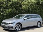 Volkswagen Passat Variant GTE 1.4 eHybrid PHEV DSG+NAVI+CAME, Auto's, Automaat, Stof, Gebruikt, Euro 6
