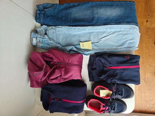 Bundel speelkleren 8-9jr 134 schoenen 35 KAMP SCOUTS CHIRO, Kinderen en Baby's, Kinderkleding | Kinder-kledingpakketten, Gebruikt