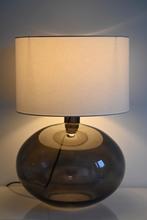 Lampe de table avec pied en verre, Huis en Inrichting, Lampen | Tafellampen, Zo goed als nieuw, 50 tot 75 cm, Ophalen, Glas