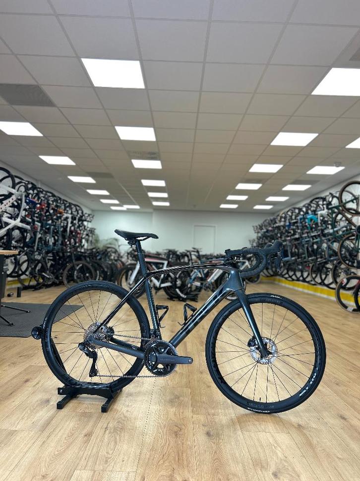 Trek Domane SL7 Di2 Carbon Racefiets, Sport en Fitness, Wielrennen, Zo goed als nieuw, Ophalen of Verzenden