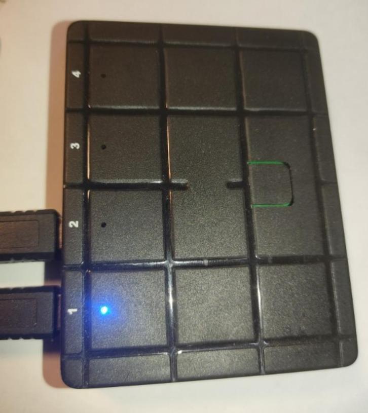 Usb 2.0 switch / pc randapperatuur switch, Computers en Software, Pc- en Netwerkkabels, Nieuw, Ophalen of Verzenden