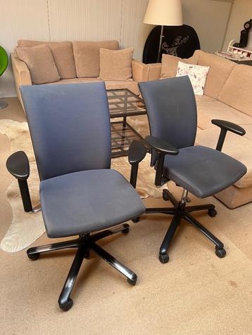 2 bureaustoelen beschikbaar voor biedingen
