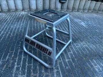 Motor staander alu voor pitbikes, crossmotoren,… beschikbaar voor biedingen